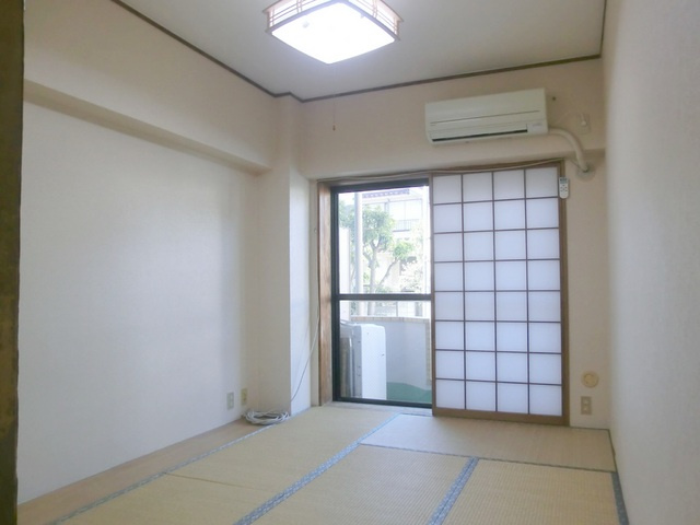 柴又ＳＴマンションの和室|落ち着きのある和室です。
