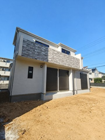 吉川市　泉1丁目　新築戸建　全1棟