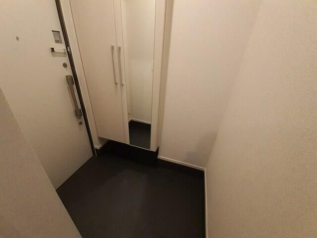 アベニール蕨の玄関