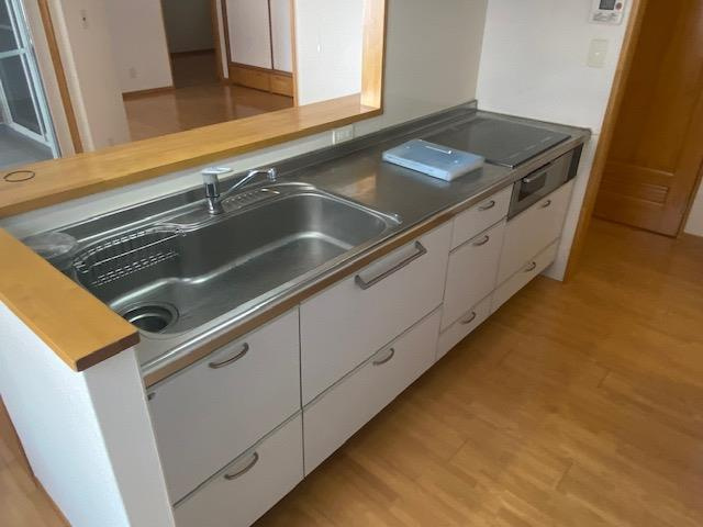高槻市上本町の賃貸マンションのキッチン