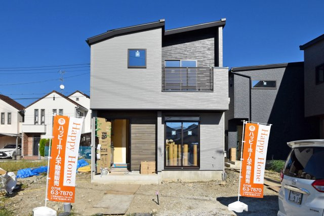 宝塚市山本野里1丁目新築一戸建て│4LDK+並列駐車2台可