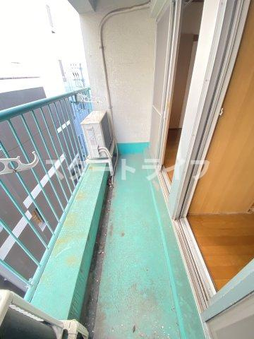 大阪市東淀川区東中島１丁目の賃貸マンションのバルコニー