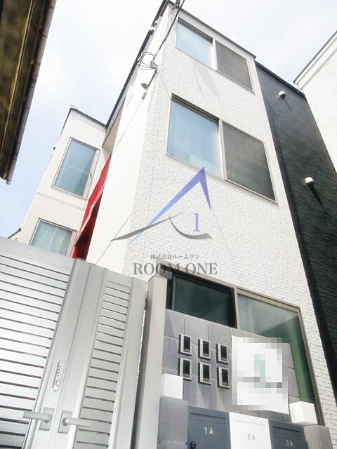 ＡＶＥＮＩＲ町屋