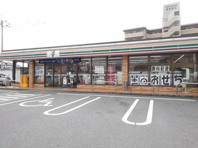 【周辺】 | アンジュ　グリシーヌ | セブンイレブン福岡警弥郷1丁目まで750m