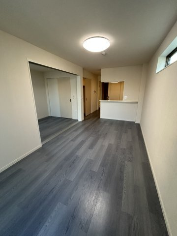レアグランツ東難波Ⅰの居間・リビング