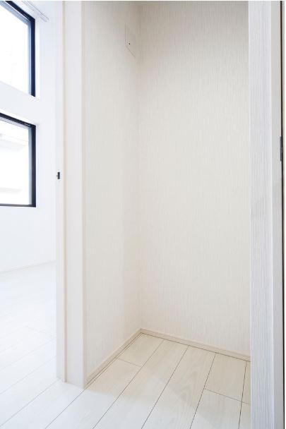 エールダルジャンのその他