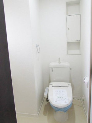 【トイレ】 | グローヴ・ガーデンＥ | コンパクトで使いやすいトイレです