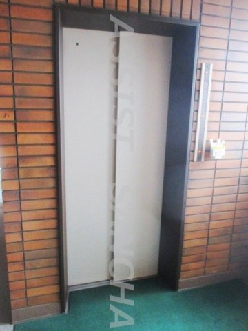 ハピネス池尻のロビー