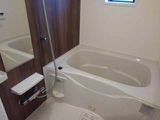 グランクレールＢの浴室