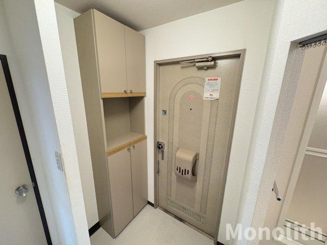 スカイコーポの玄関