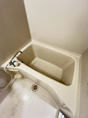 リブレメゾン仁川の浴室