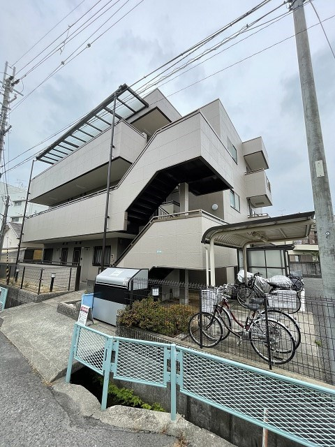 リブレメゾン仁川の外観