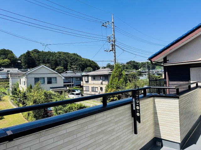 八王子市　平町　新築一戸建てのバルコニー|～南向きで陽当たりの良いバルコニー　洗濯物がよく乾きそうです～
