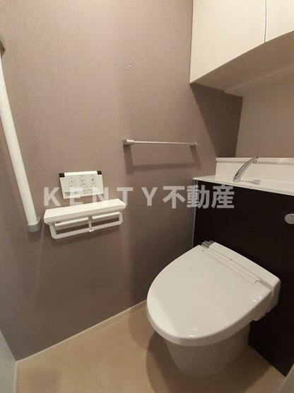 【トイレ】 | サンドミール蒲田 | ゆったりとした空間のトイレです