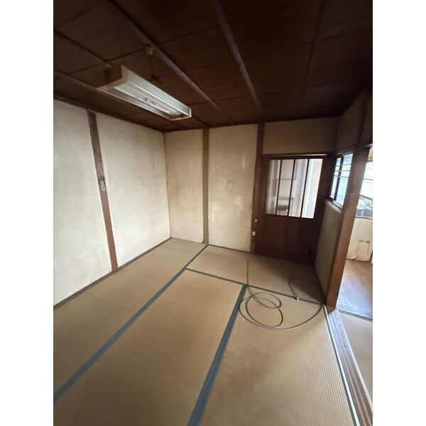 鈴蘭荘の和室