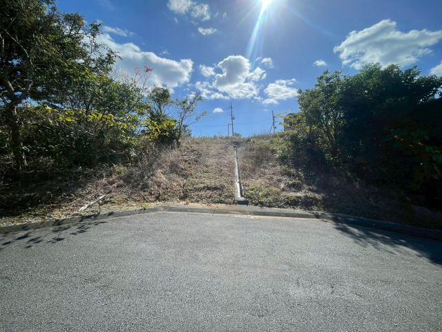今帰仁村兼次の前面道路含む現地写真