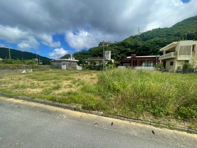 名護市源河土地の外観