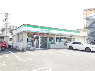 【周辺】 | サンライズ・ゼファー | ファミリーマート松田3丁目店まで500m