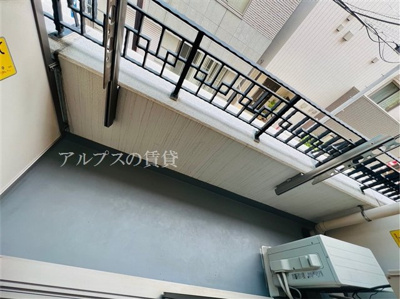 【バルコニー】 | ビイルーム横濱関内