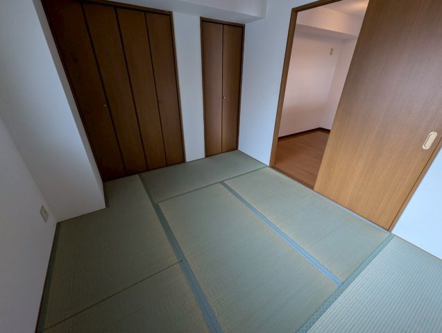 日恵ハイツE棟の和室