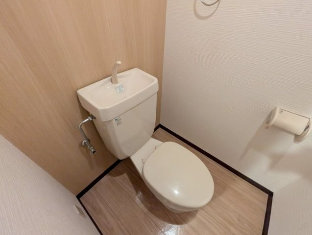 日恵ハイツE棟のトイレ