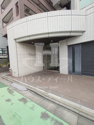 【エントランス】 | エクセルシティ戸田公園 | 落ち着いたエントランスです