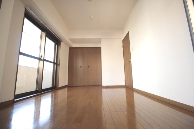 【洋室】 | comodo Amaji