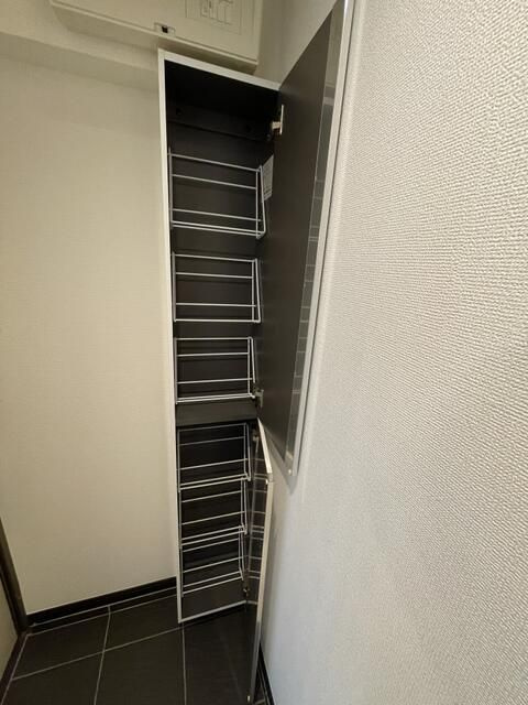 ＡＶＥＮＩＲ町屋の収納