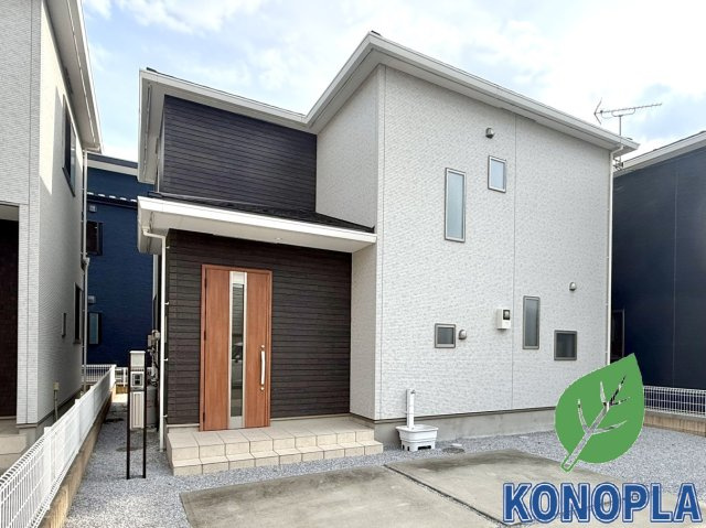 【中古戸建】前橋市箱田町の外観|■外観｜特徴のある個性的な住まいと美しい街並み、そして住みやすい環境を、ぜひ現地でご覧になりませんか。お気軽にお問合せください(^^)  