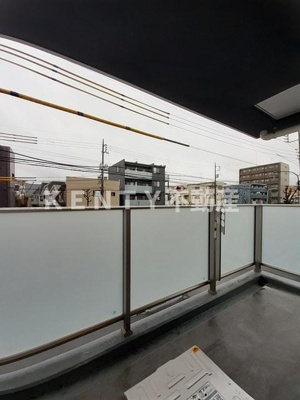 【バルコニー】 | ロワモンターニュ | 暖かな日差しのふりそそぐバルコニー