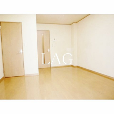 【居間・リビング】 | Ｃａｓａ　Ｄｏｍａｎｉ | 洋室のお部屋です。
