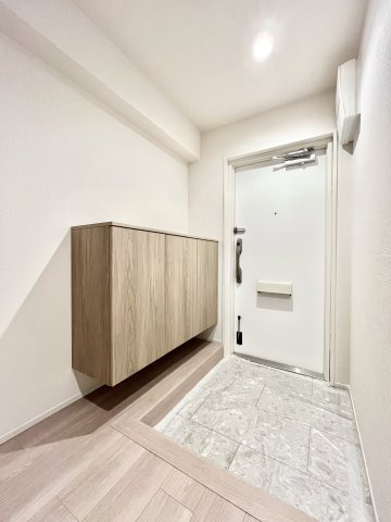 グリーンコーポジェームス山一番館の玄関