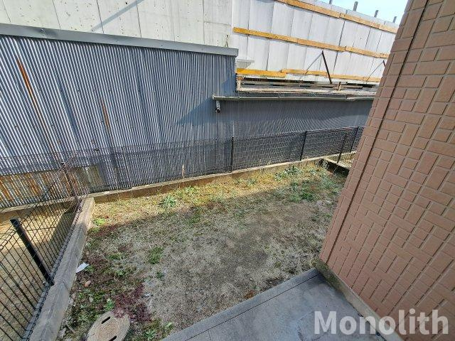 ディアス福泉Cの庭