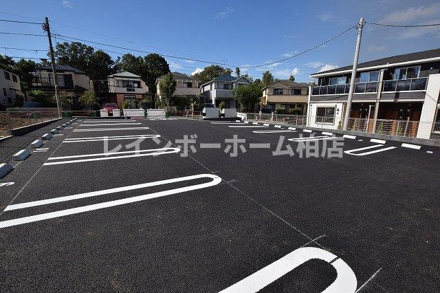 【仲介手数料：50％OFF】対象物件！の駐車場|駐車場があります