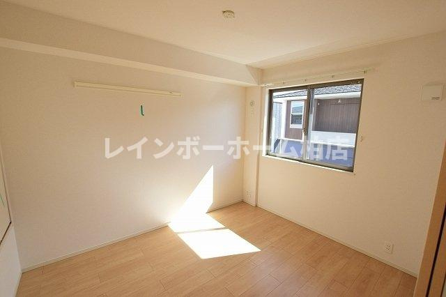 【仲介手数料：50％OFF】対象物件！の洋室|明るい洋室です