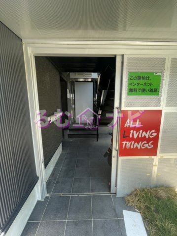 福岡市南区大橋３丁目の賃貸マンションのエントランス