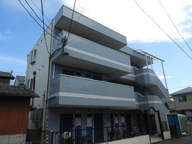 フェリスタバンビーノ