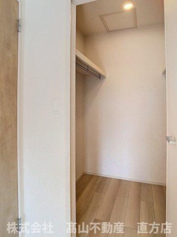 鞍手郡小竹町大字勝野のアパートの収納