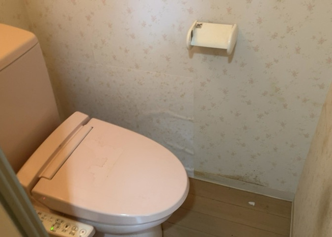 【トイレ】 | エクレール相模原 | トイレは大きさや形、機能、抗菌性などが異なる多種多彩なタイプが各メーカーから出ています。それぞれに良さがあるため、事前にどういったタイプのトイレがいいのかをご家庭内で決めて、内見に行くといいでしょう。