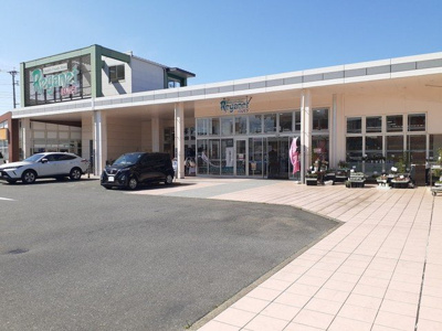 【周辺】 | ラフレシール | にしてつストアレガネット飯倉店まで750m
