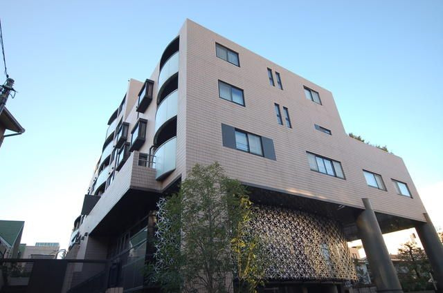 ＴｈｅＵｐｐｅｒＲｅｓｉｄｅｎｃｅｓ　ａｔ　Ｍｉｎａｍｉ－ａｏｙａｍａの外観