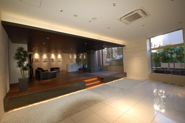ＴｈｅＵｐｐｅｒＲｅｓｉｄｅｎｃｅｓ　ａｔ　Ｍｉｎａｍｉ－ａｏｙａｍａのロビー