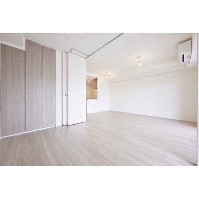 Ｂｒｉｌｌｉａ　宮前平　Ｈｉｌｌｓｉｄｅの洋室