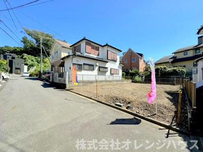 【前面道路含む現地写真】 | 座間市南栗原4丁目　建築条件付売地 全1区画 | 前面道路は交通量が少なく大変閑静な住宅地になります♪