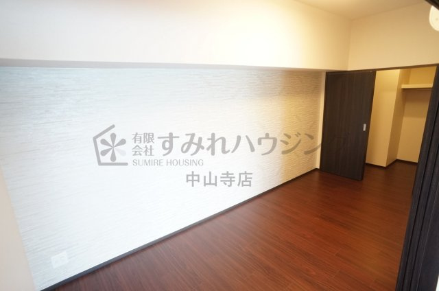 プレジオ宝塚ASIANの寝室