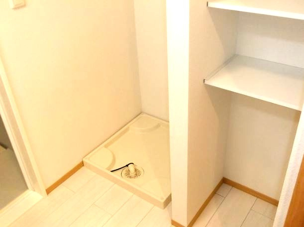 【その他】 | グランソレイユ | 室内洗濯機置き場