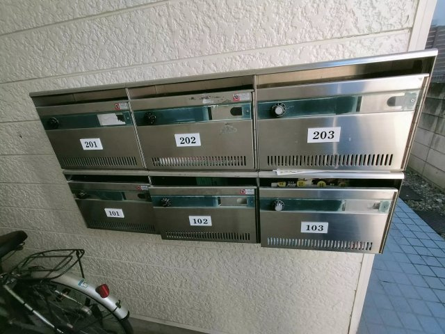 AP772 ゲイン市川 103のエントランス|



