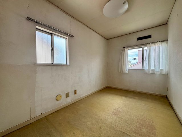 山崎　中古戸建の洋室