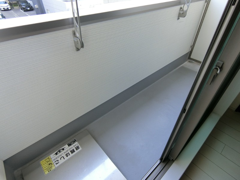 フジパレス須磨鷹取Ⅰ番館のバルコニー