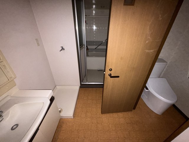 中銀ライフケア咲見20号館の独立洗面台